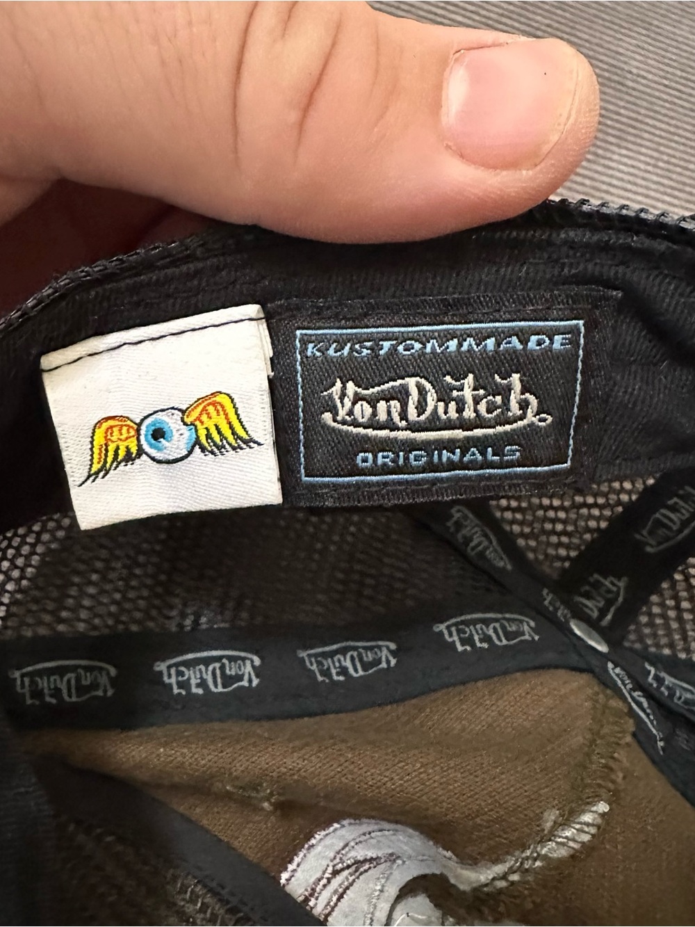 VON DUTCH ORIGINALS VINTAGE AUTHENTIC TRUCKER HAT - BROWN CORDUROY & BLACK MESH - Picture 7 of 7